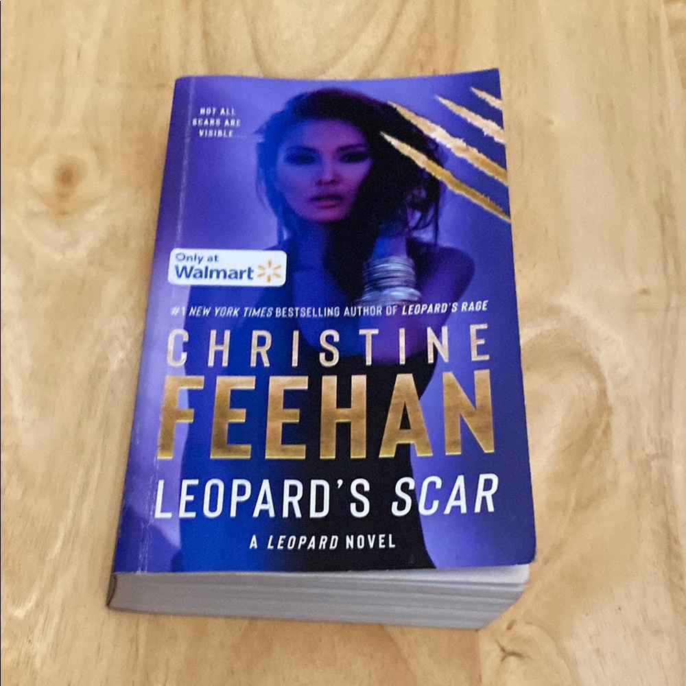 Leopard's Scar by Christine Feehan
